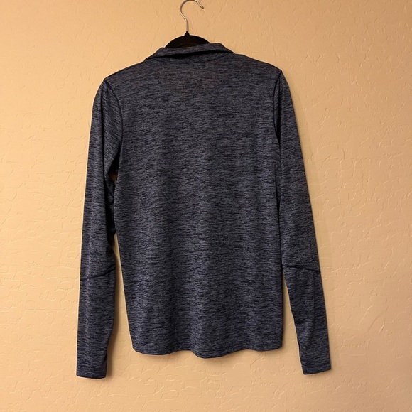 Under Armour Heat Gear Heather Navy/Slate Blue Athletic 1/4 Zip Top - Picture 13 of 15